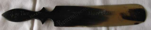 BOER WAR PRISONER OF WAR HORN CARVED PAPER KNIFE.  23,5cm LONG & INSCRIBED
