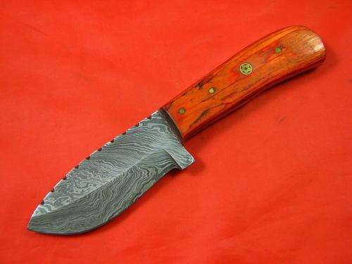 CUSTOM HAND MADE DAMASCUS HUNTING KNIFE