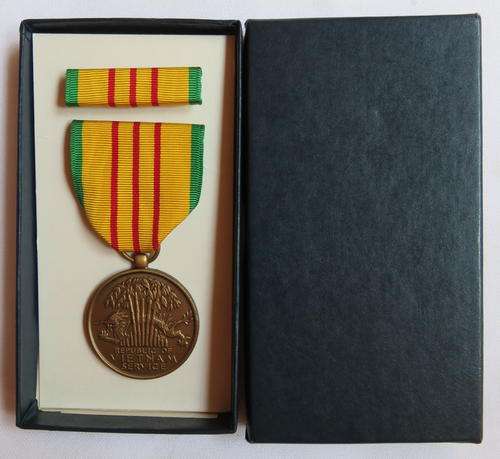 VIETNAM SERVICE MEDAL-TO HAVE COMPLETED 30 DAYS OR 60 NON CONSECUTIVE DAYS OF SERVICE RELATING TO DI