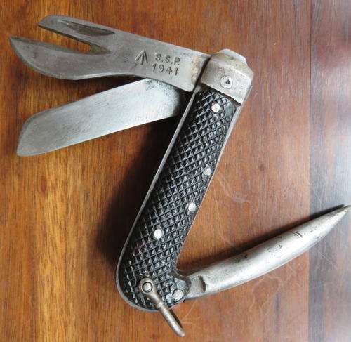 BRITISH WW2 JACK KNIFE -DATED 1941 S.S.P. & WAR DEPARTMENT MARKINGS