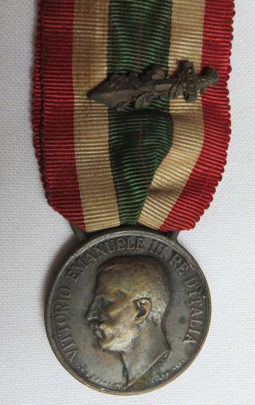 WW2 ITALIAN MEDAL