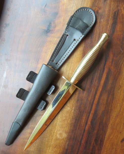 AUTHENTIC FAIRBAIRN SYKES CEREMONIAL GOLD CHROMED COMMANDO KNIFE-DOUBLE EDGED-MAKER STAMPED ON CROSS