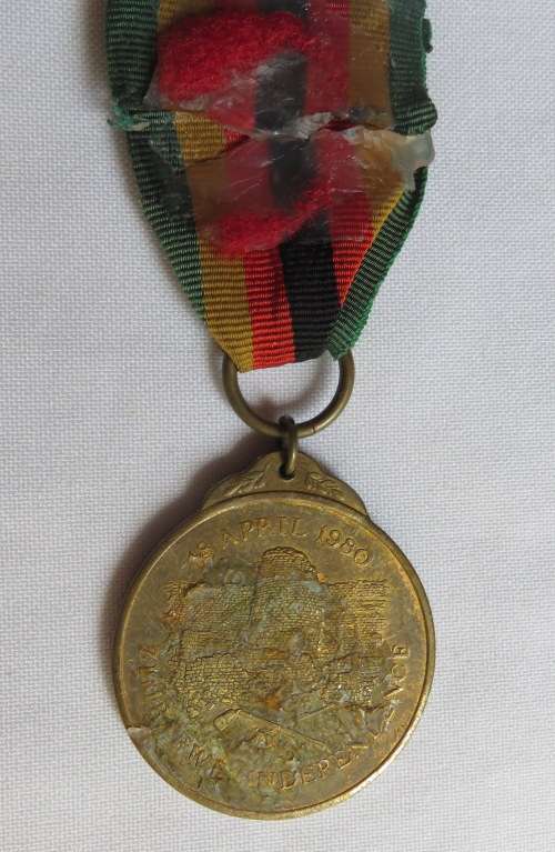 RHODESIA FULL SIZE INDEPENDENCE MEDAL-NUMBERED-SILICONE ON BACK CAN BE CLEANED
