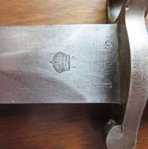 BRITISH 1888 MK2 BAYONET FOR THE LONG LEE ENFIELD RIFLE-COMES WITH SCABBARD & LEATHER FROG-TOTAL LEN