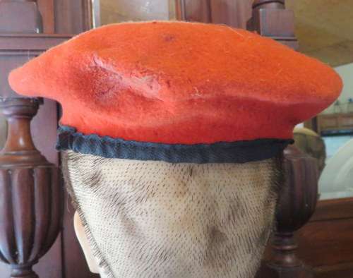 SA CORPS OF MILITARY POLICE WITH 1ST PATTERN BERET BAR-SIZE 63-BERET IS LABELLED