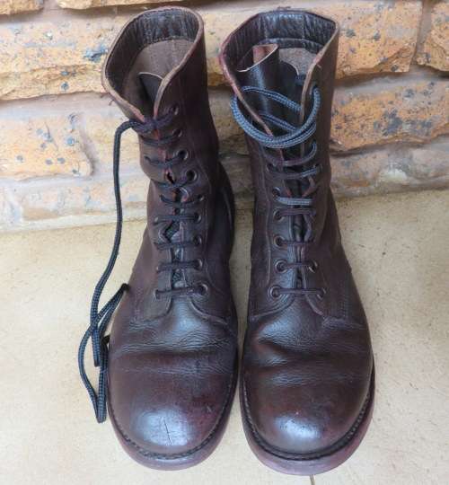 SADF BORDER WAR PERIOD BOOTS-SIZE 8 USED