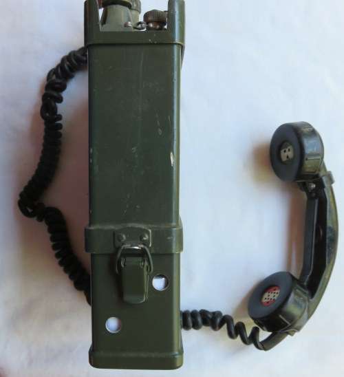 SADF BORDER WAR PERIOD A53 PORTABLE/MANPACK RADIO VHF/FM INTENDED FOR SHORT RANGE TACTICAL COMMUNICA