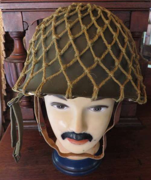 BORDER WAR PERIOD HELMET/STAALDAK WITH INNER & CAMO NET
