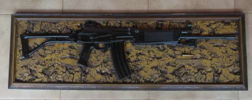 R4 -5,56MM WALL HANGER MADE FROM RESIN-MEASURES 118X35CM-PLEASE KEEP IN MIND THAT THIS ITEM CAN NOT