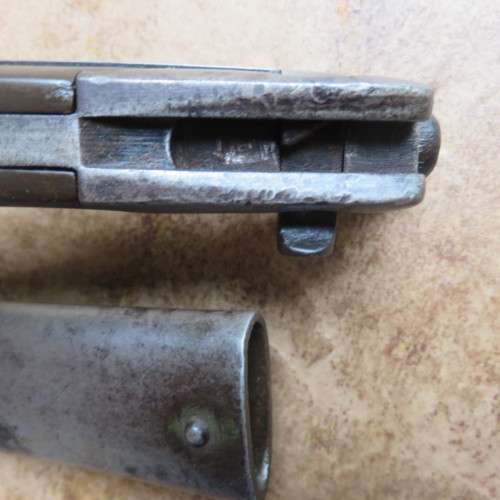 ITALIAN 1870/15 BAYONET WITH LONG LEAF SPRING-METAL SCABBARD-OVERALL LENGTH 36,3CM