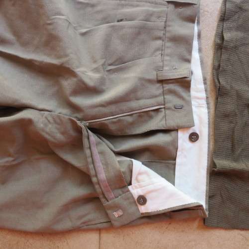 SADF MIXED LOT FOLLOWING-STEP-OUT TROUSERS SIZE 30/STEP OUT BELT/TIE PAIR OF SOCKS/VEST SIZE SMALL D