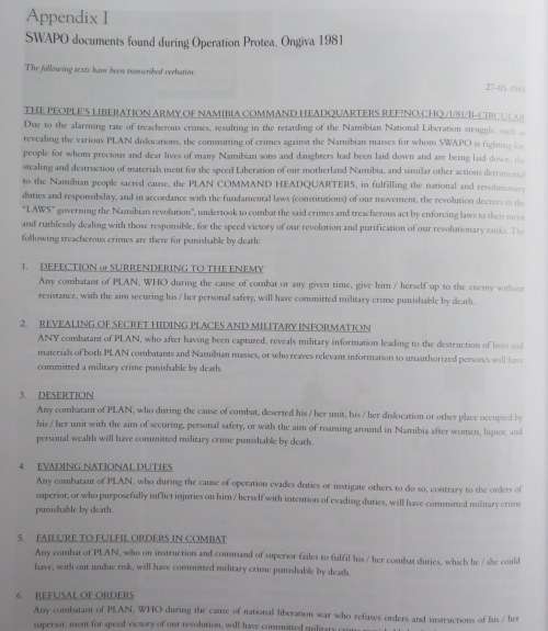 TROEPIE SNAPSHOT BY CAMERON BLAKE-SOFTCOVER-319 PAGES-FIRST EDITION PUBLISHED 2011-CONDITION GOOD-8/