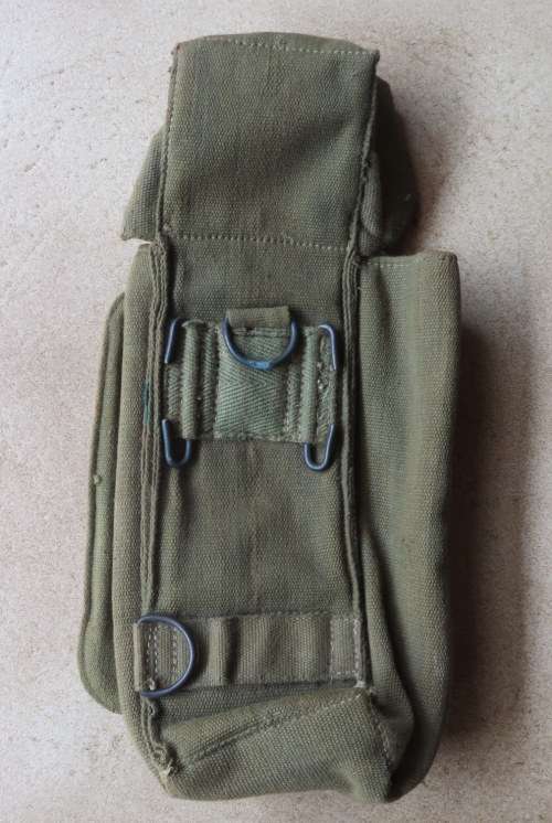 RHODESIAN WEBBING RADIO POACH