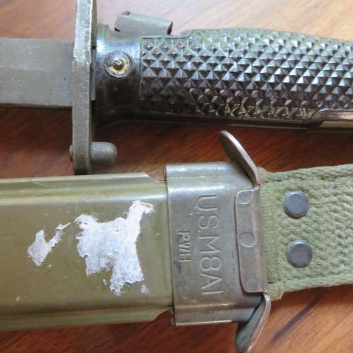 US M4 A1 GARAND MILPAR,BAYONET-VIETNAM PERIOD -OVERALL LENGTH 28,6CM-PLASTIC GRIPS