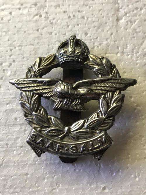 SAAF CAP BADGE-WHITE METAL- LUGS REPLACED WITH SLIDER