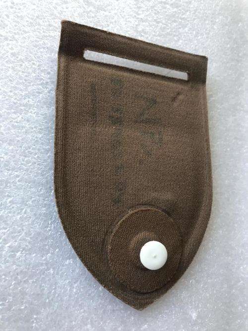SADF DOG CENTRE TUPPER FLASH-ONE PIN
