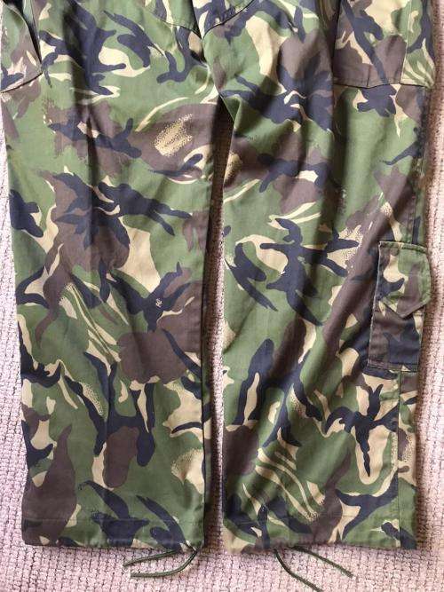 ORIGINAL RECCE TRAINING CAMO TROUSERS-SIZE LARGE OR 36-PIPE LENGTH 78CM-CONDITION NEVER USED
