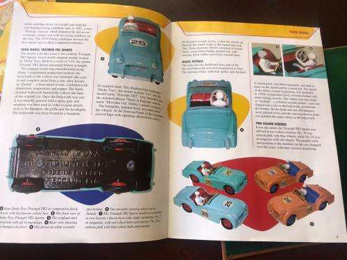 DINKY TOYS TRIUMPH TRZ MODEL 1:43 SCALE-MINT-BOXED WITH 13 PAGE BOOKLET