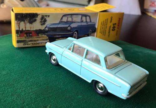DINKY TOYS-DIE CAST MODEL-OPEL KADETT-SCALE 1;43-CONDITION MINT NEW-BOXED & SOLD WITH 13 PAGE BOOKLE