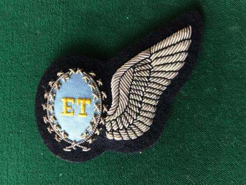 SAAF ELECTRONICS TECHNICIAN SILVER WIRE EMBROIDERED WING