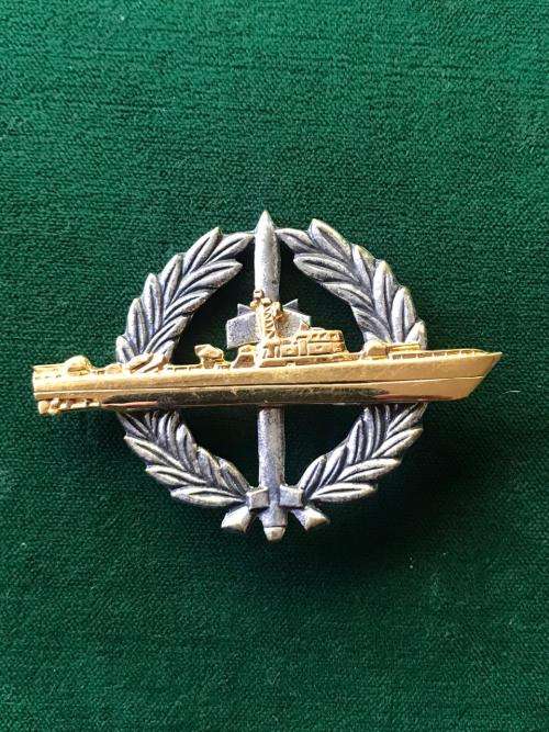 SA NAVY STRIKE CRAFT FLOTILLA BI METAL BREAST BADGE-THIRD TYPE WITH CHROMED WREATH-2 PINS