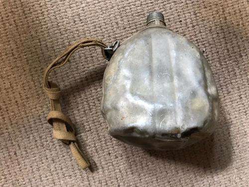 ITALIAN WW2 WATER BOTTLE WITH SHOULDER SLING BUT NO LID