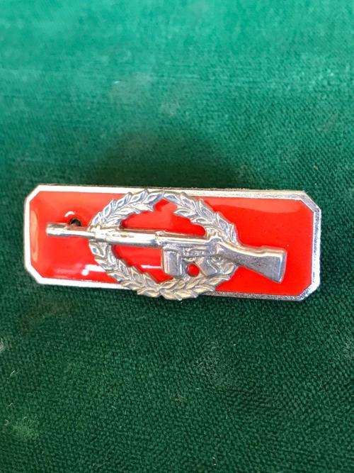 SA ARMY SNIPER PROFICIENCY BREAST BADGE-2 PIECE- CHROME ON ENAMEL -2 PINS-ORIGINAL
