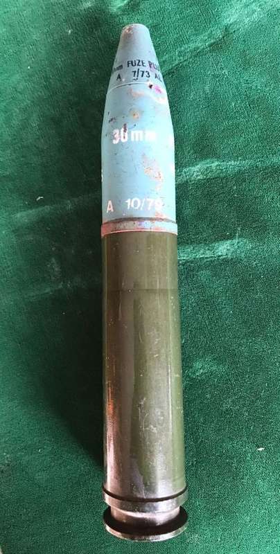 30 MM ROUND-HEIGHT 20 CM INERT- ITEM ONLY FOR DISPLAY PURPOSES