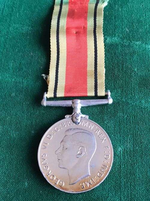 WW22- FULL SIZE- DEFENCE MEDAL- UNNAMED
