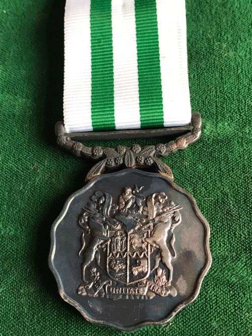 SADF FULL SIZE GOOD SERVICE MEDAL 1975 (925 SILVER MARKINGS) FOR 20 YEAR SERVICE-THE MEDAL IS MARKED