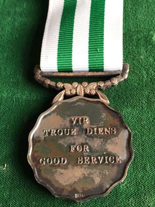SADF FULL SIZE GOOD SERVICE MEDAL 1975 (925 SILVER MARKINGS) FOR 20 YEAR SERVICE-THE MEDAL IS MARKED