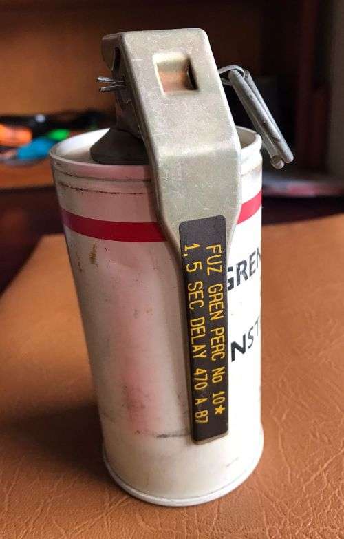 SADF PERIOD SIGNAL, SMOKE GRENADE -INERT