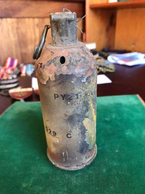 GREN,SMOKE GRENADE