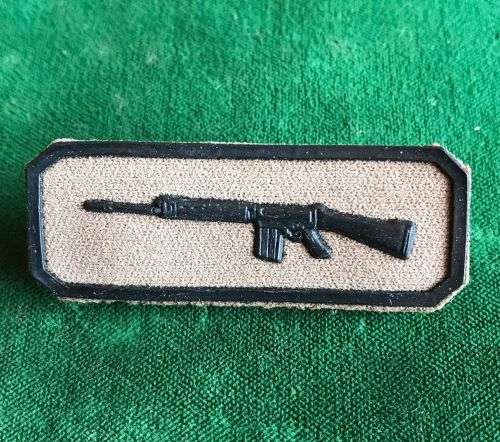 SA ARMY MARKSMAN BREAST BADGE