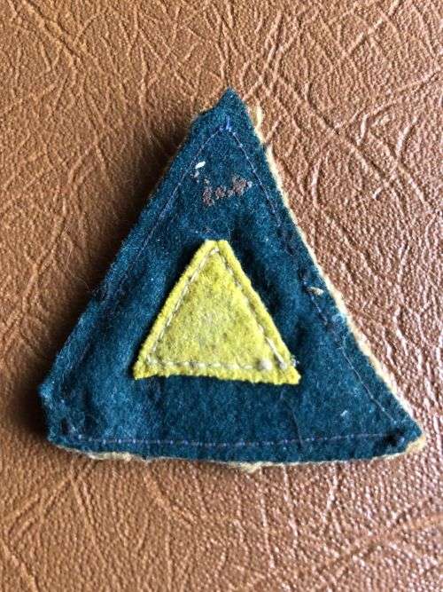 6TH ARMOURED DIVISION FORMATION PATCH WORN (ALSO BY RHODESIANS) ITALY WW2