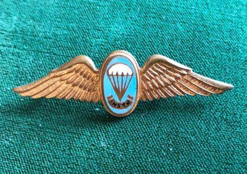 SA PARACHUTE STATICLINE INSTRUCTORS,GILDING AND ENAMEL,MESS DRESS WING-WORN FROM THE 1970`S-2 PINS