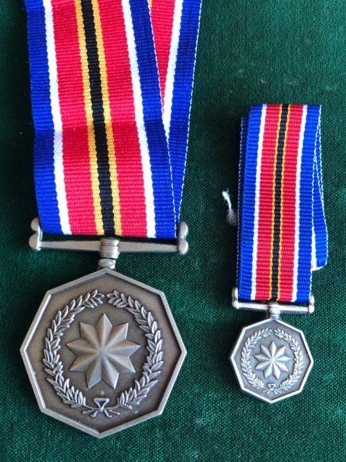 TSHUMELO IKATELAHO (CAMPAIGN MEDAL) FULL SIZE + MINIATURE
