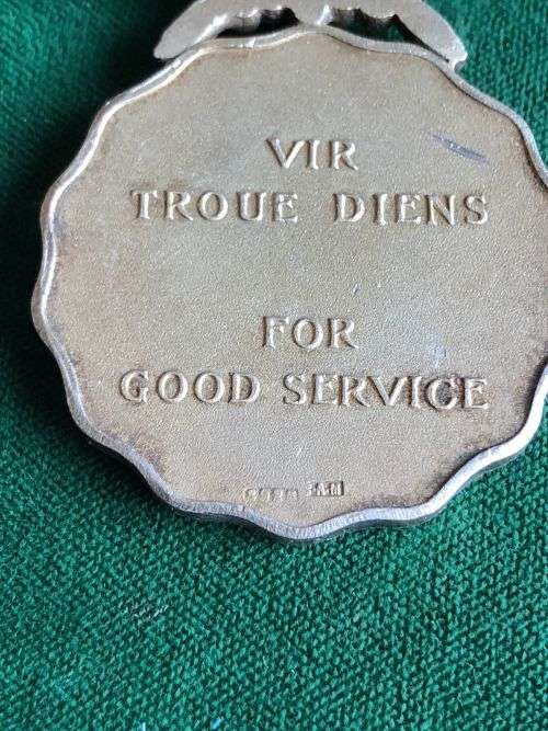 FULL SIZE GOOD SERVICE MEDAL NUMBERED 1534 ON RIM-GOLD-1975- 30 YEARS