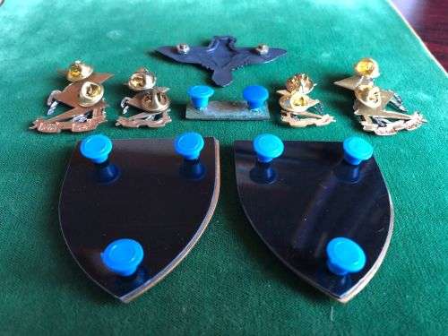 44 PARACHUTE BRIGADE-44 FIELD WORKSHOP CAP,COLLARS,MESS DRESS COLLARS,BERET BAR AND MATCHING FLASH P