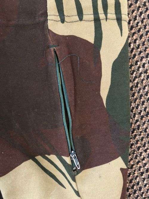 RHODESIAN CAMO TRACK SUIT TROUSERS-SIZE LARGE-PIPE LENGTH OF 85 CM-CONDITION VERY GOOD WITHOUT ANY D