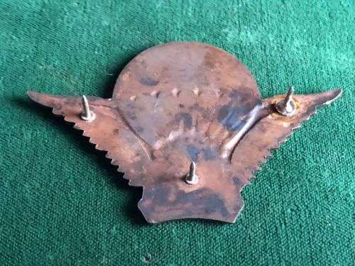 MALAWI FREE FALL PARACHUTIST WINGS- BRONZE WINGS- 3 PINS