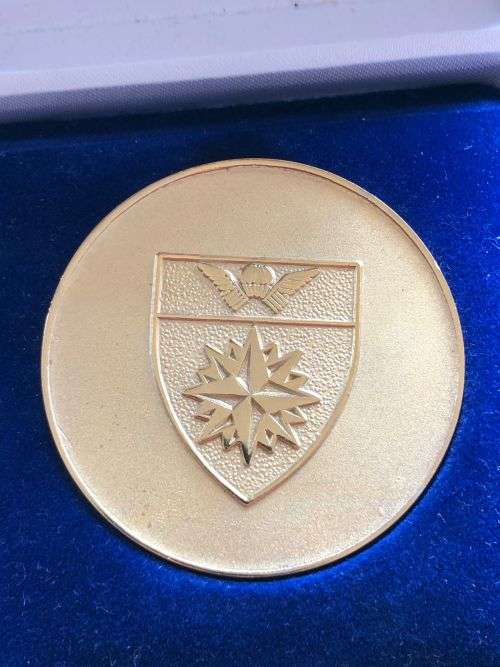 RECCE/OPERATION FIREWOOD MEDALLION IN PRESENTATION BOX-ORIGINAL