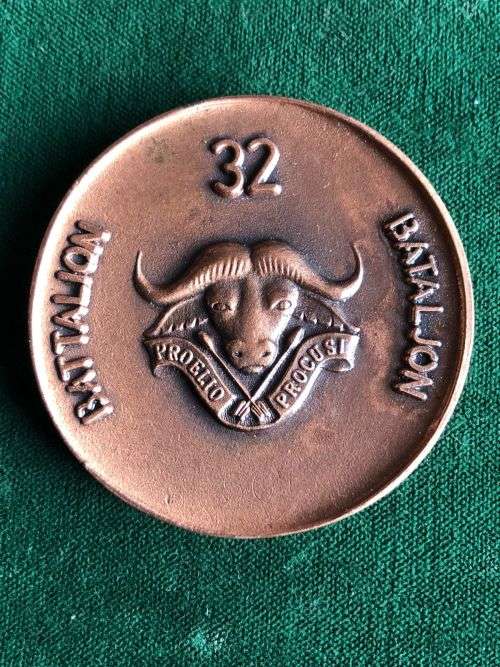 32 BATTALION MEDALLION
