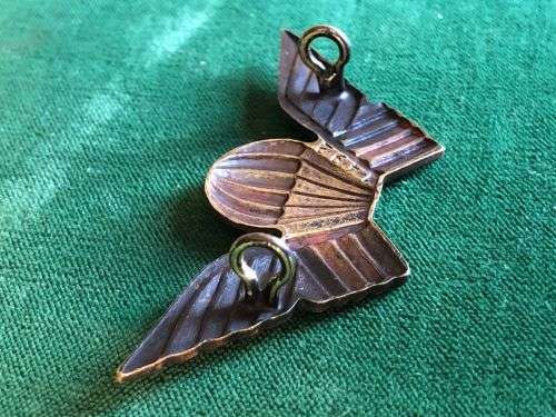 NUMBERED RHODESIA SELOUS SCOUTS PARACHUTE WING 1976-1980-UNISSUED BUT GUARANTEED ORIGINAL-BRASS- 2 L
