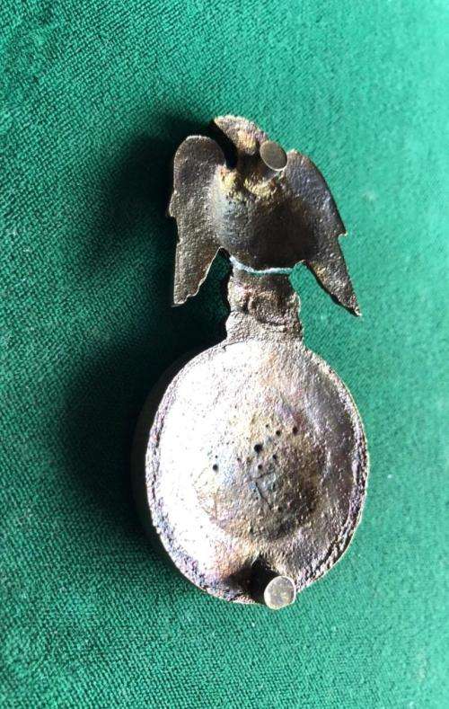 Z.A.R. JOHANNESBURG VRIJWILLIGER CORPS HORSE MARTINGALE BADGE-WORN 1896-1899-(BROKEN)
