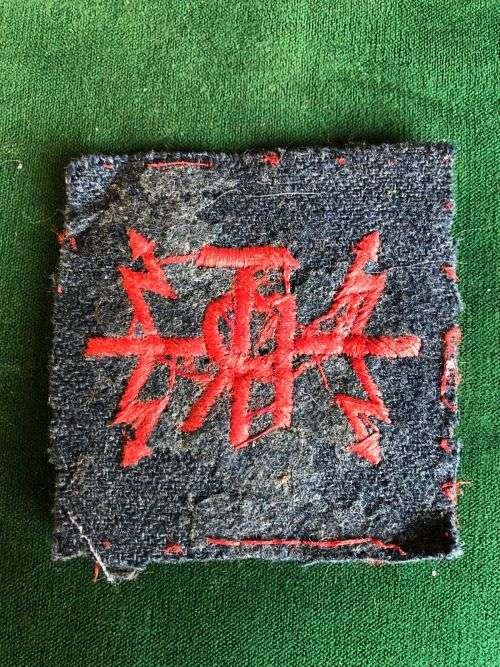 ITALIAN WW2 CLOTH PATCH- EMBROIDERED
