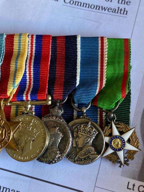 GROUP OF 11 MINIATURE MEDALS TO LT. COL. WILLIAM JOHN ENGLISH VC-ALL AUTHENTIC MINIATURE SILVER MEDA