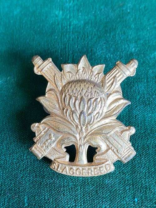 REGIMENT LANGENHOVEN-GILDING METAL CAP BADGE-WORN FROM 1964-2X SCREW LUGS