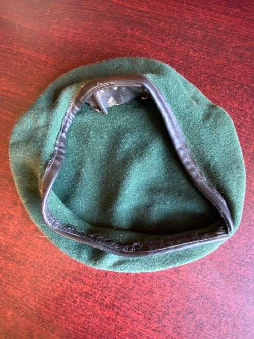 SA INFANTRY BERET -INSIDE RING MEASURES 50 CM