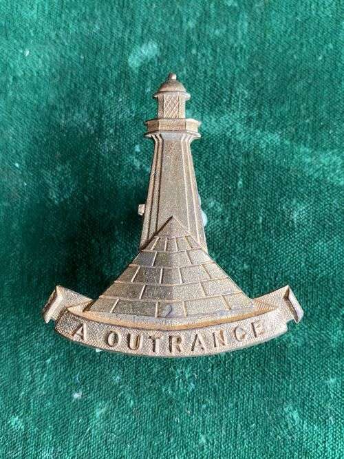 REGIMENT ALGOA BAY CAP BADGE-GILT-WORN 1964-1970`S-2X SCREW LUGS REPLACED